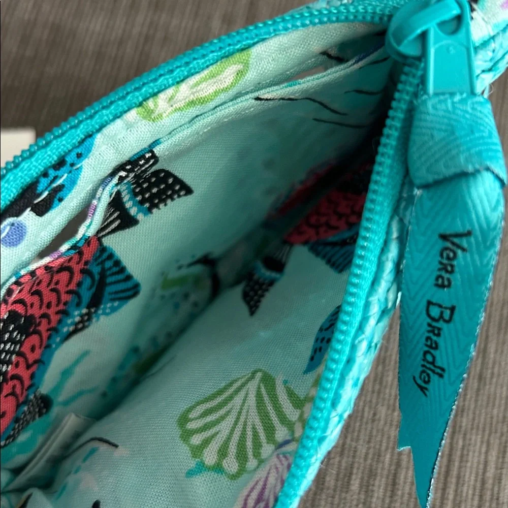 VERA BRADLEY Straw Zip ID Case Antilles Treasure NWT